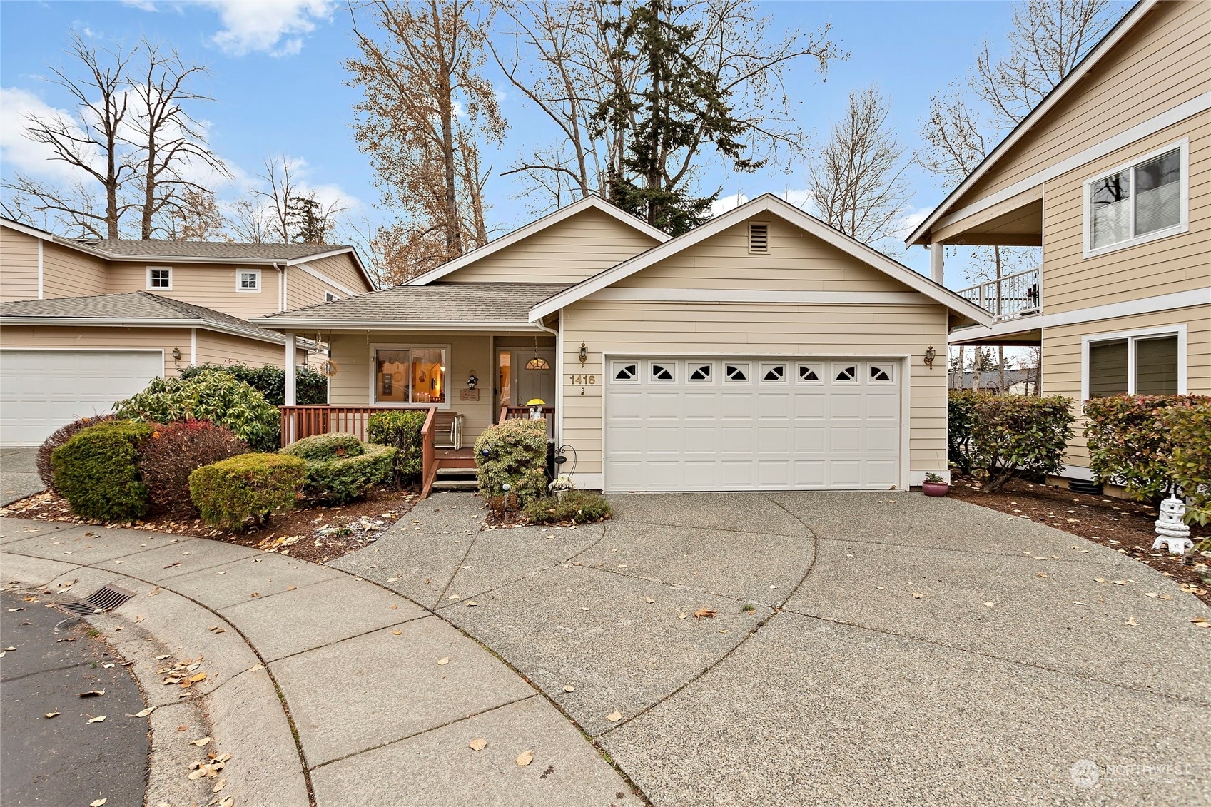 Property Photo: 1416 Whatcom Street WA 98229