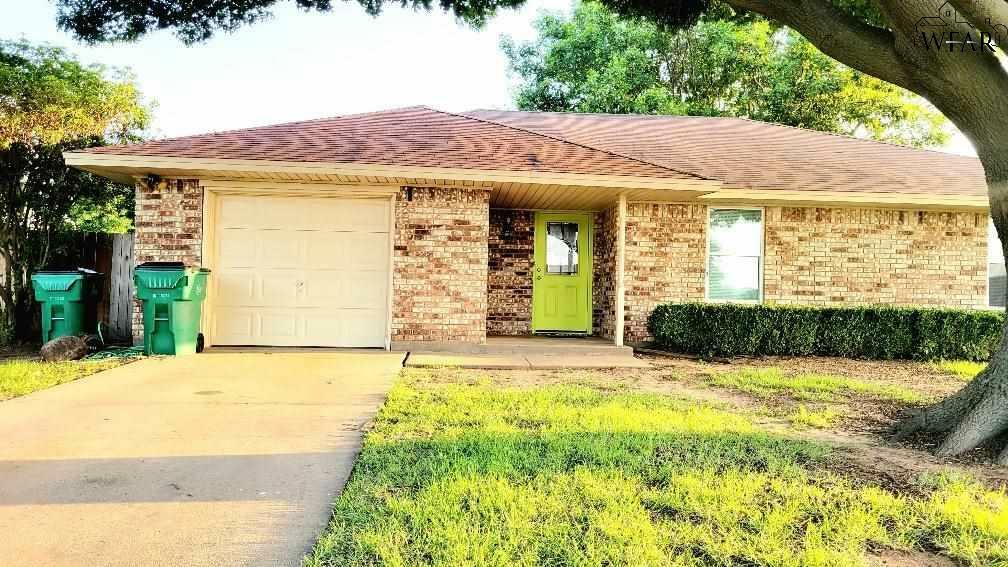 Property Photo: 510 Matador Street TX 76354