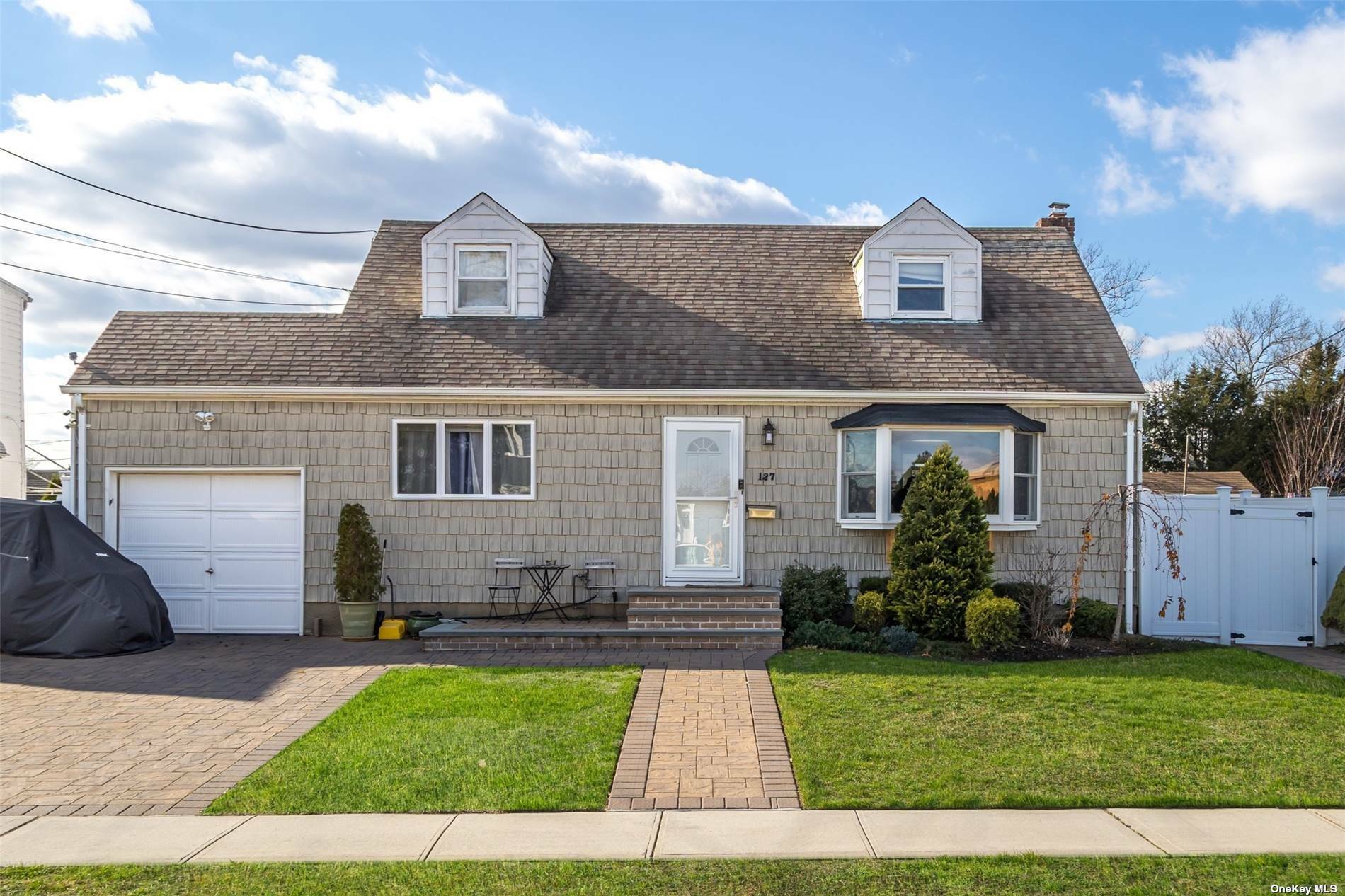 Property Photo:  127 Dorothy Drive  NY 11554 