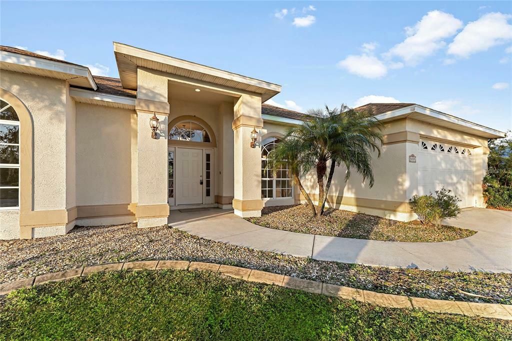 Property Photo: 6325 35th Avenue Circle E FL 34221