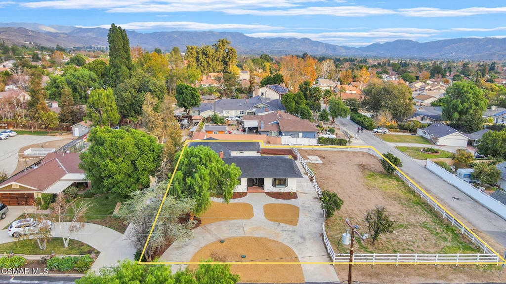 Property Photo:  3096 Reservoir Drive  CA 93065 