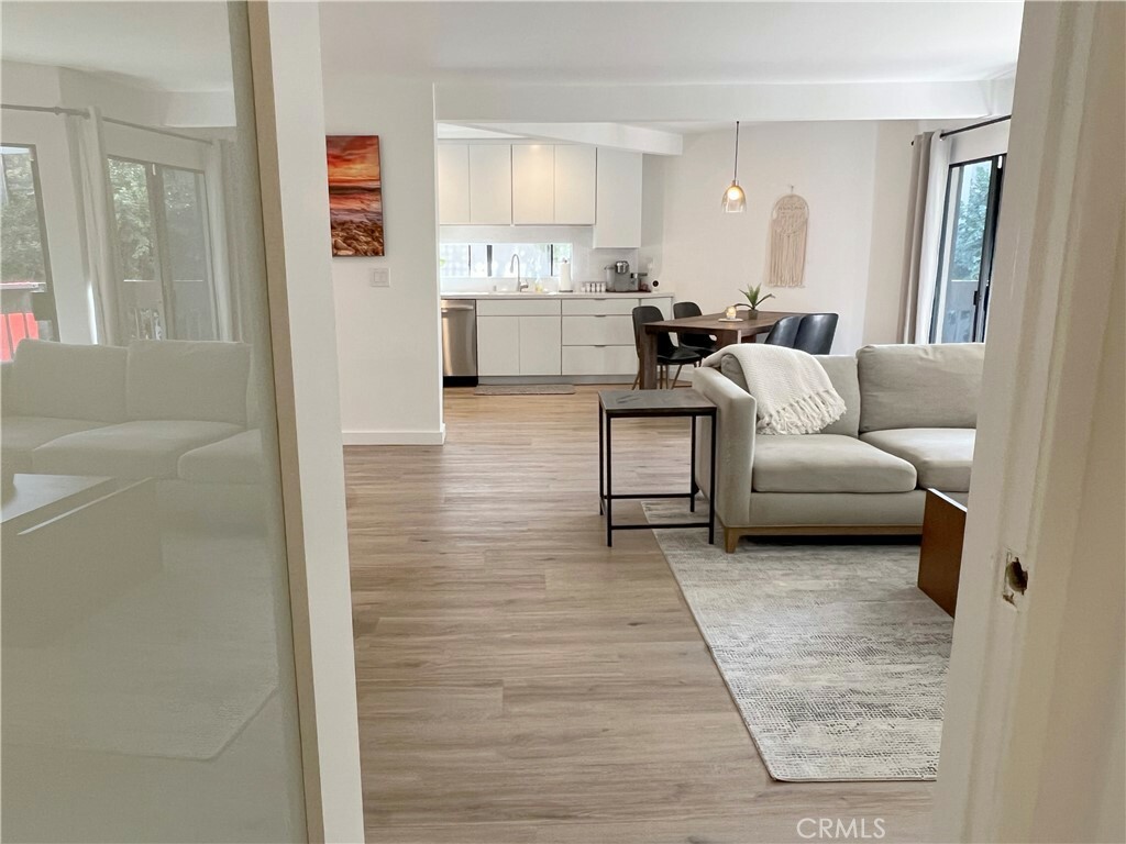 Property Photo: 950 Kings Road N 235 CA 90069
