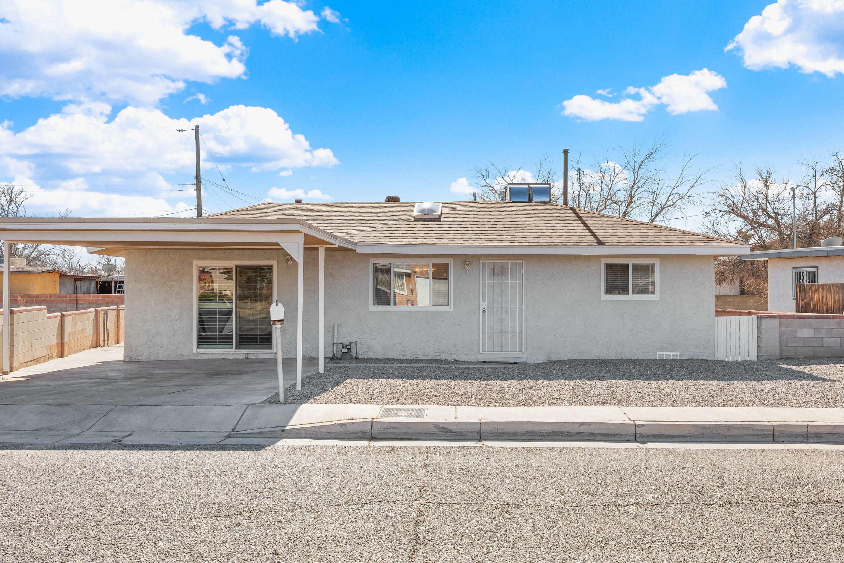 Property Photo:  3048 Hudson Circle NW  NM 87107 