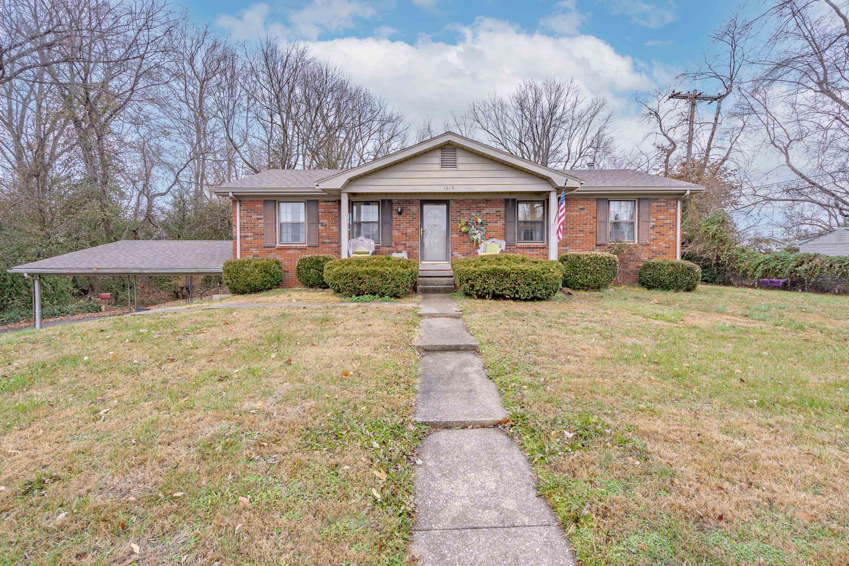 Property Photo:  1615 Colonial Avenue  KY 42420 