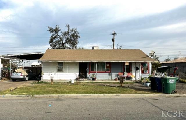 Property Photo:  732 Sherman Street  CA 93212 