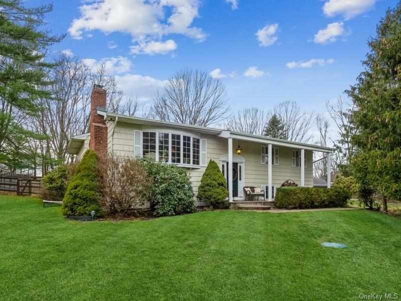 Property Photo:  36 Hilltop Drive  NY 10560 