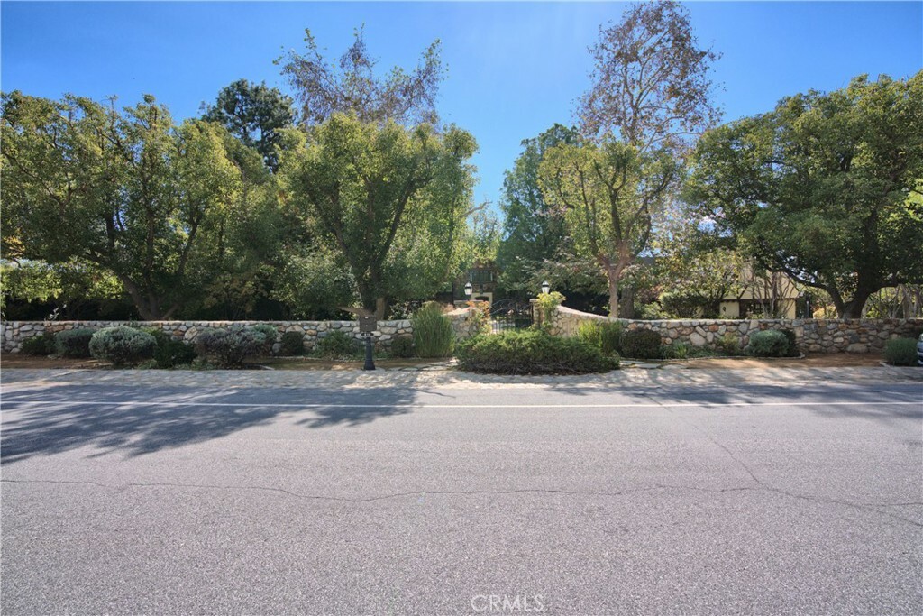 Property Photo:  816 Pomello Drive  CA 91711 