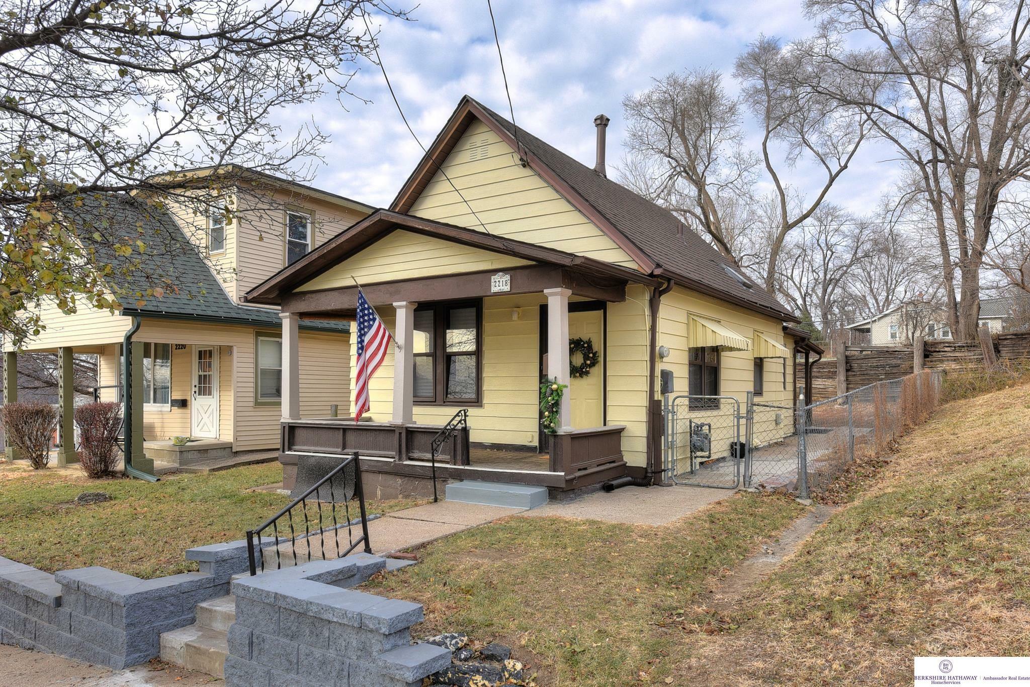 Property Photo:  2218 U Street  NE 68107 