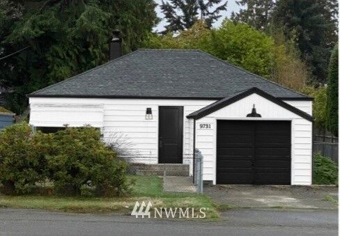 9731 Mary Avenue NW  Seattle WA 98117 photo