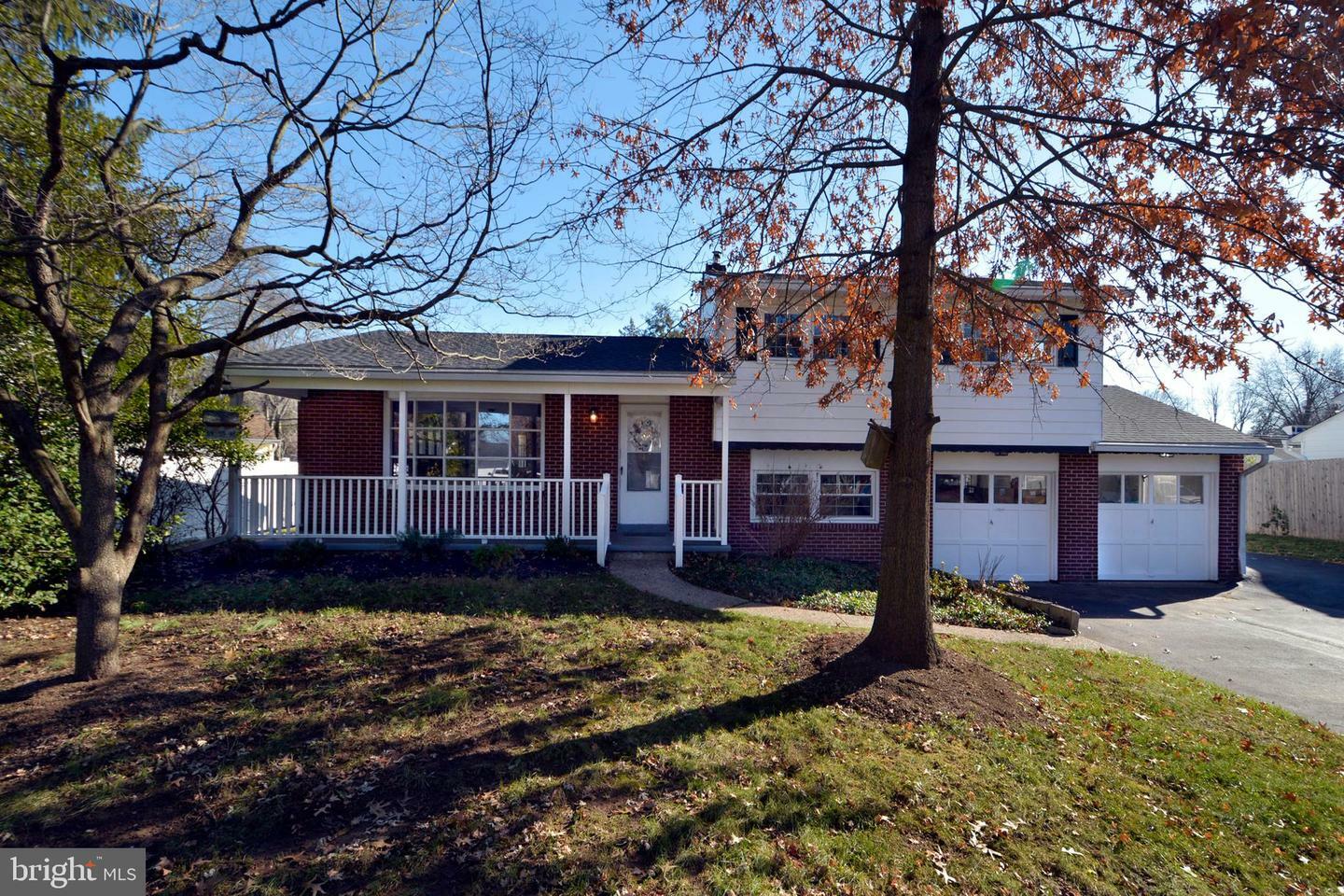 Property Photo:  3 Riverdale Road  PA 19067 