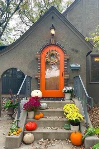 Property Photo: 416 Riverside Drive SE MN 56304