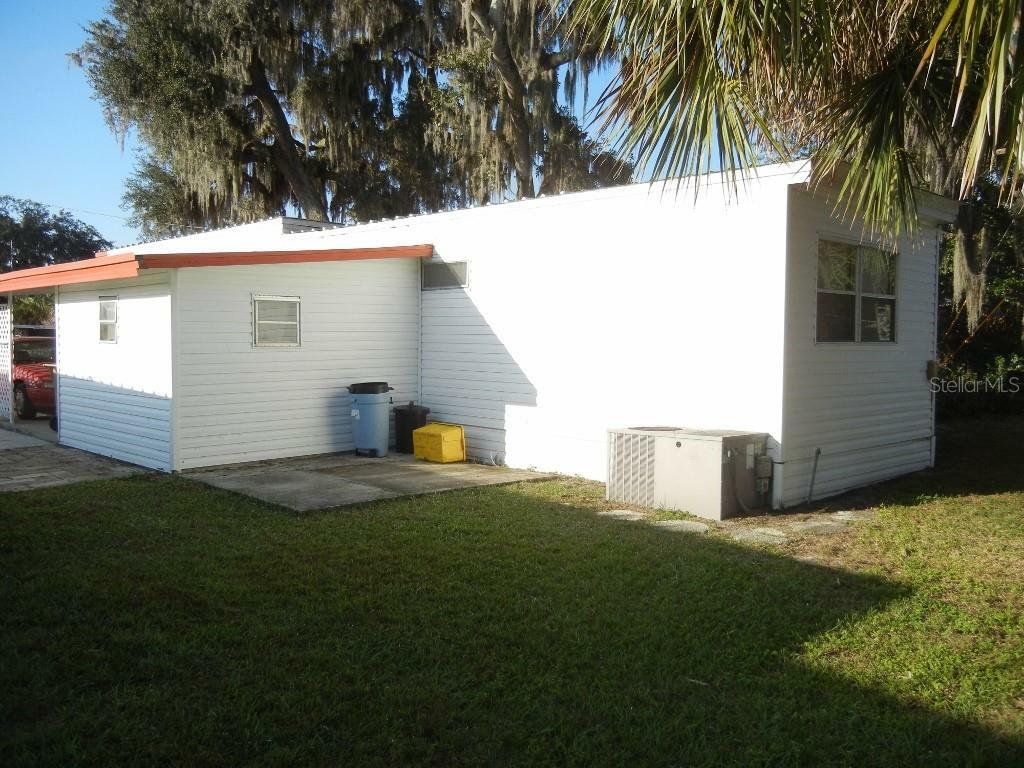 Property Photo:  11723 Magnolia Avenue  FL 32778 