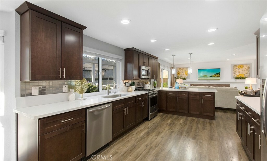 Property Photo: 5225 Vista Montana CA 92886