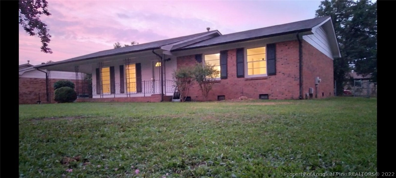 Property Photo: 5205 Dakota Court NC 28303