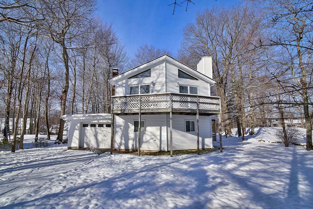 Property Photo:  5122 Derby Road  PA 18466 