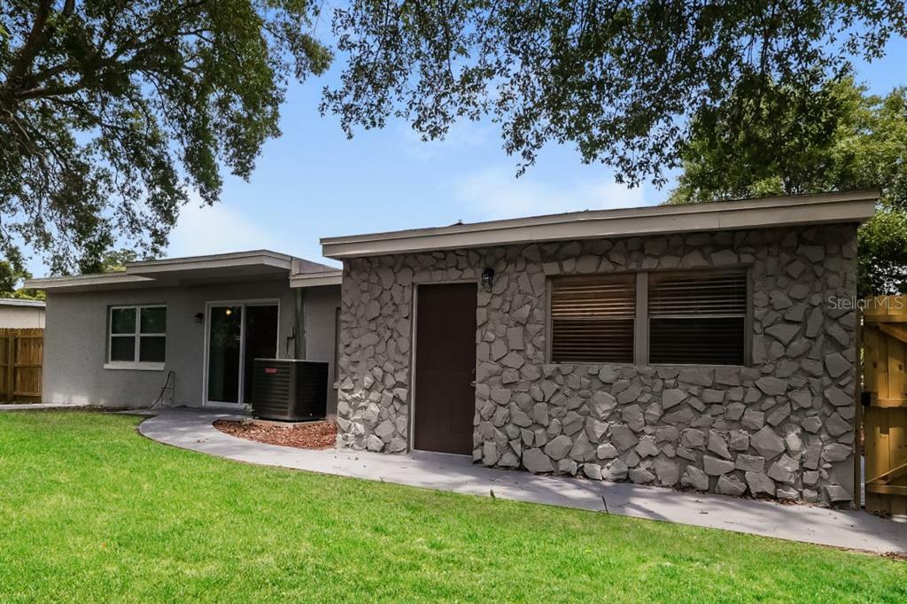 Property Photo:  4088 Shellman Street  FL 32811 