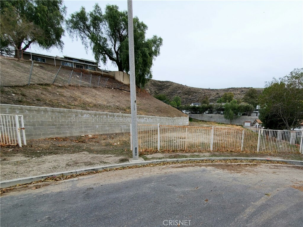 Property Photo:  17688 Scherzinger Lane  CA 91387 