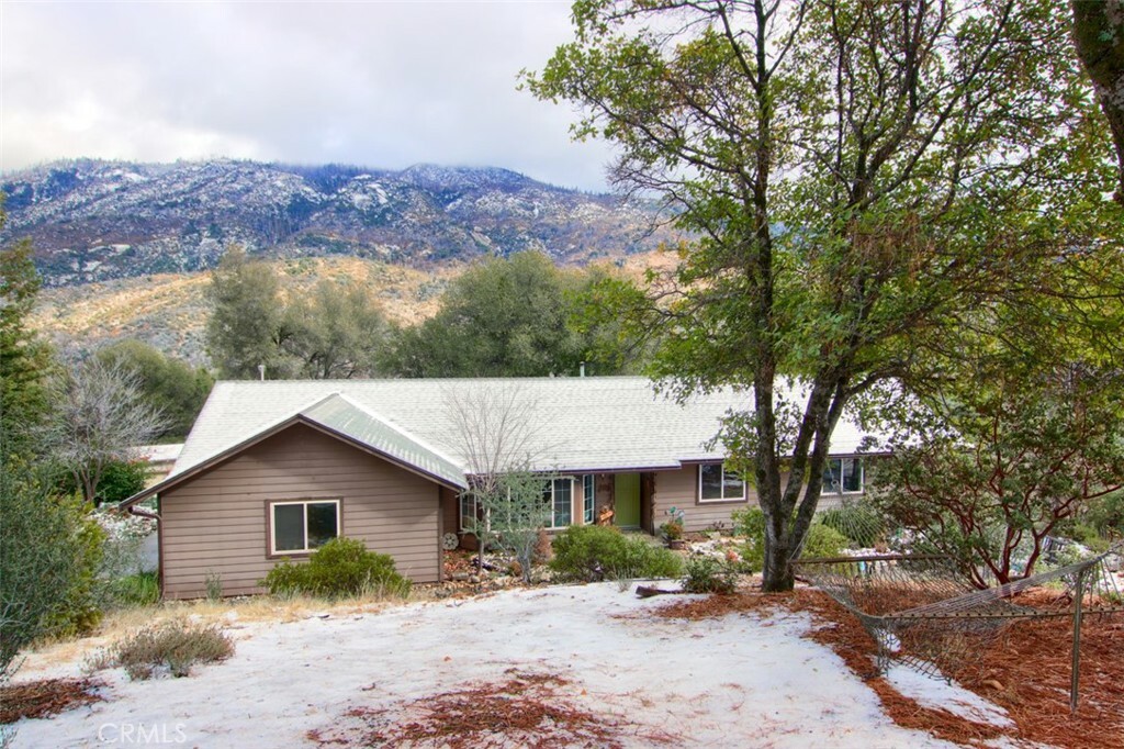 Property Photo:  57221 Thunder Way  CA 93643 