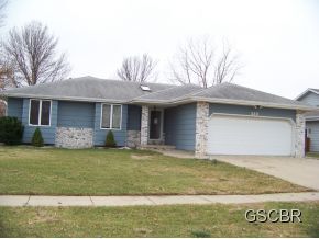 Property Photo:  212 Prairie Lane  IA 51054 