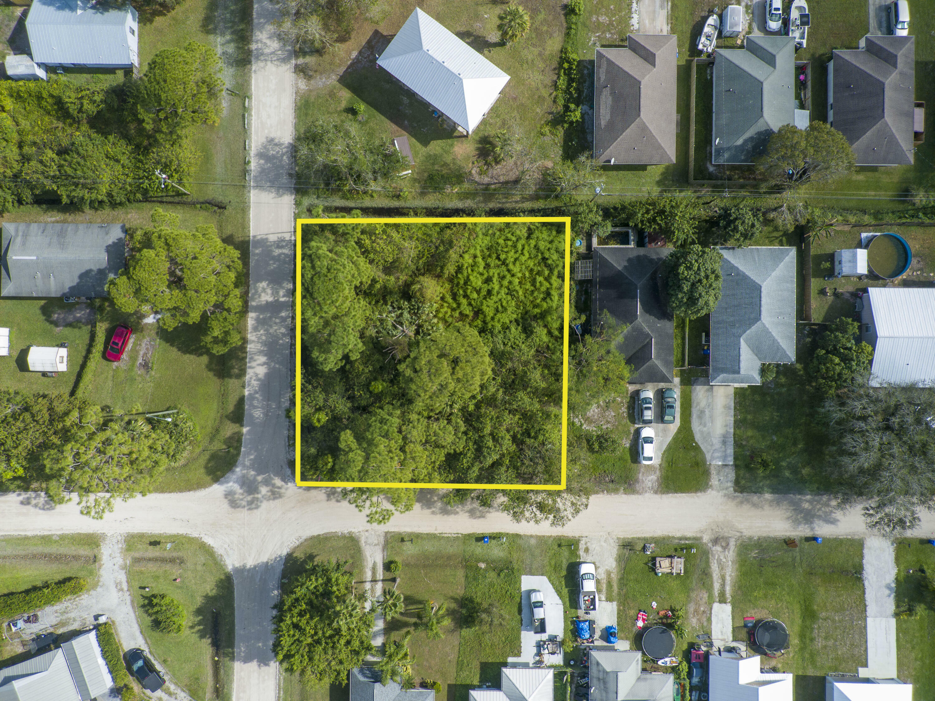 Property Photo:  1506 19th Avenue SW  FL 32962 