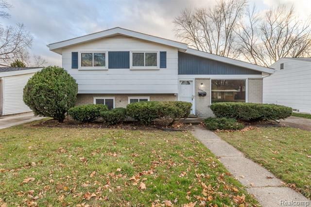 Property Photo:  30853 Grandview Avenue  MI 48186 