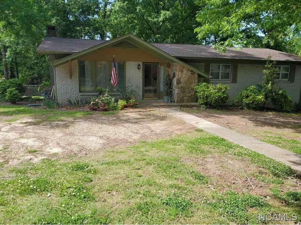Property Photo: 1842 Tanner Dr NW AL 35055