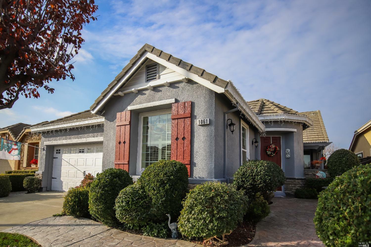 Property Photo:  1061 Red Mulberry Court  CA 95687 