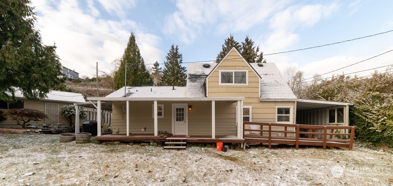 Property Photo:  3015 E L Street  WA 98404 