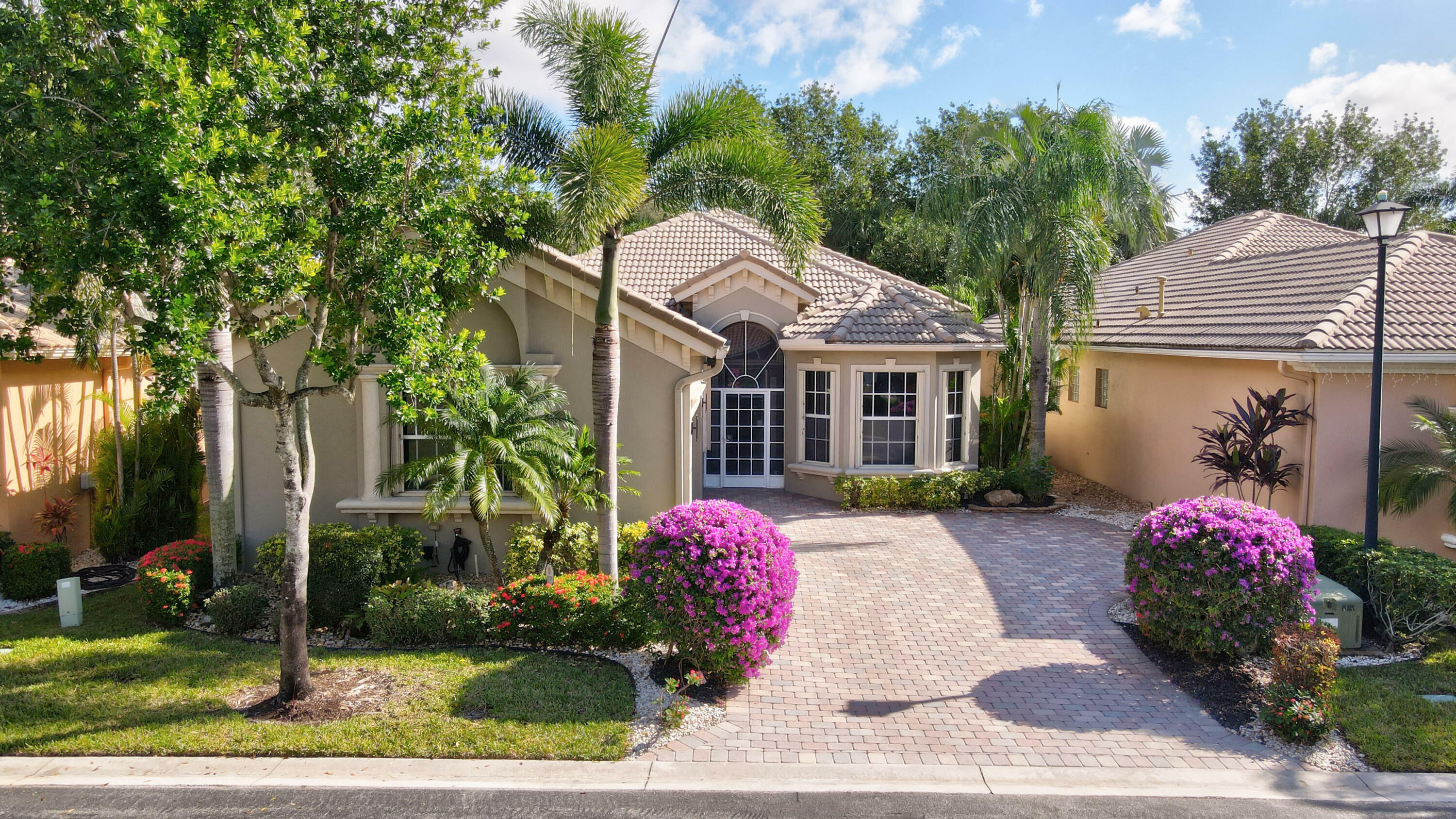 Property Photo: 10030 Armani Drive FL 33437
