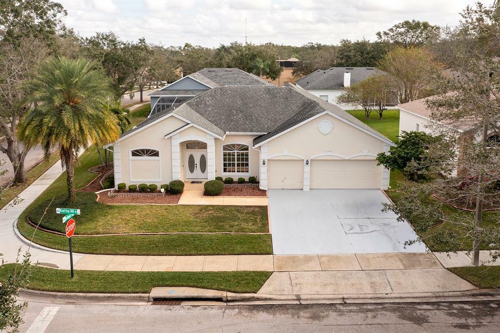 Property Photo:  1701 Knotting Hill Drive D  FL 32835 