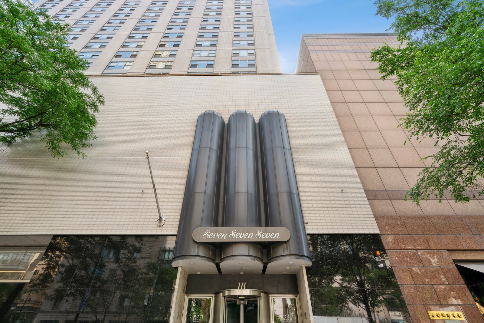 Property Photo:  777 N Michigan Avenue 1901  IL 60611 