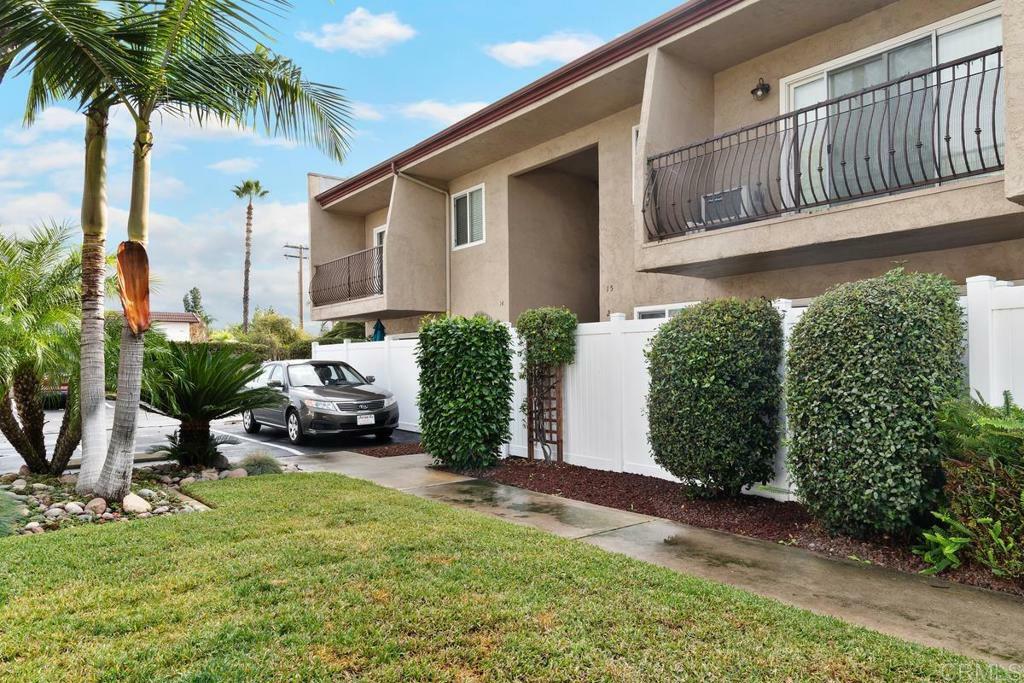 Property Photo:  930 Peach Avenue 2  CA 92021 