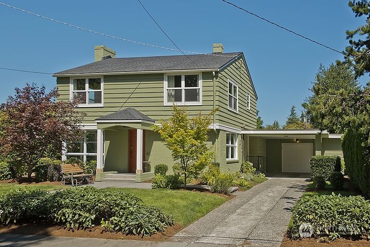 Property Photo: 2156 Boyer Avenue E WA 98112