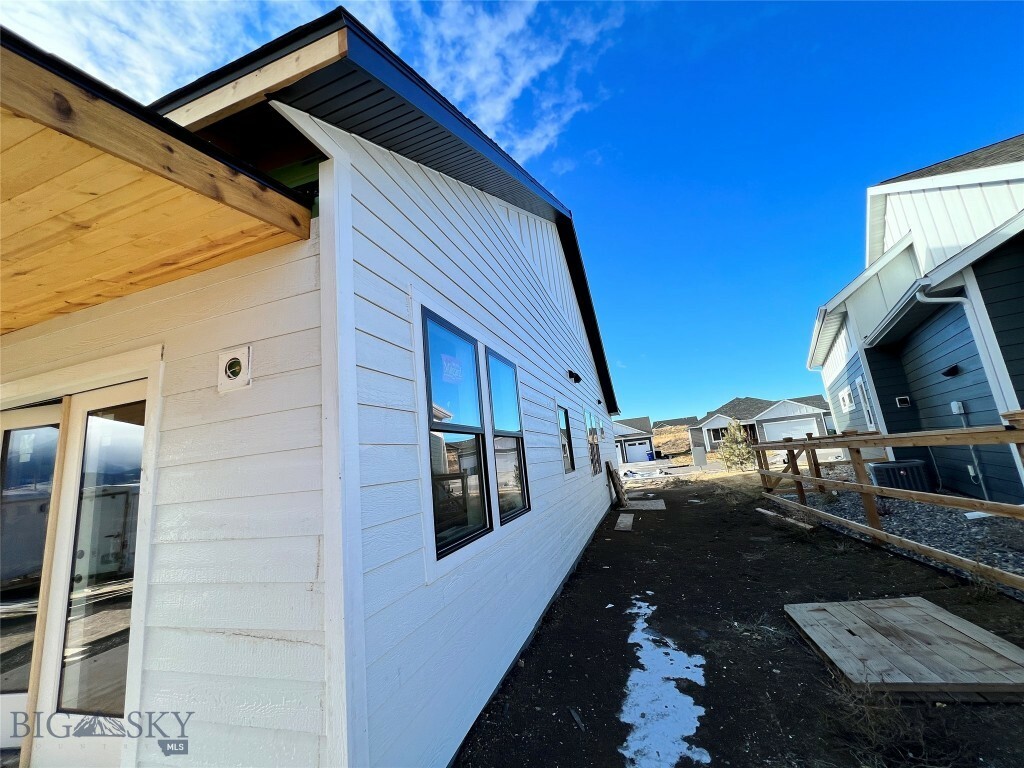 Property Photo: 1108 Sweetgrass Lane MT 59047