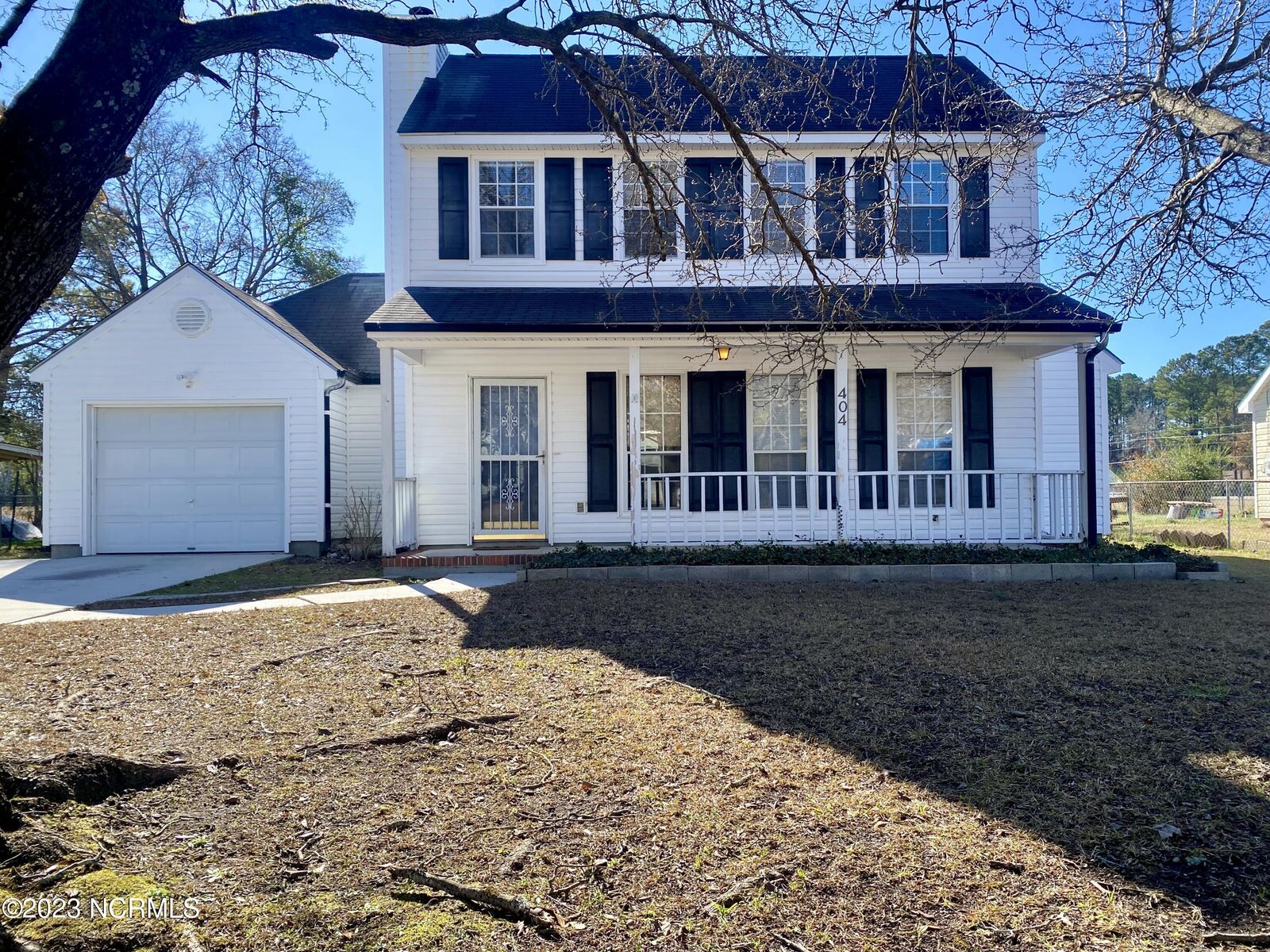 Property Photo:  404 Wolf Run Drive  NC 28546 