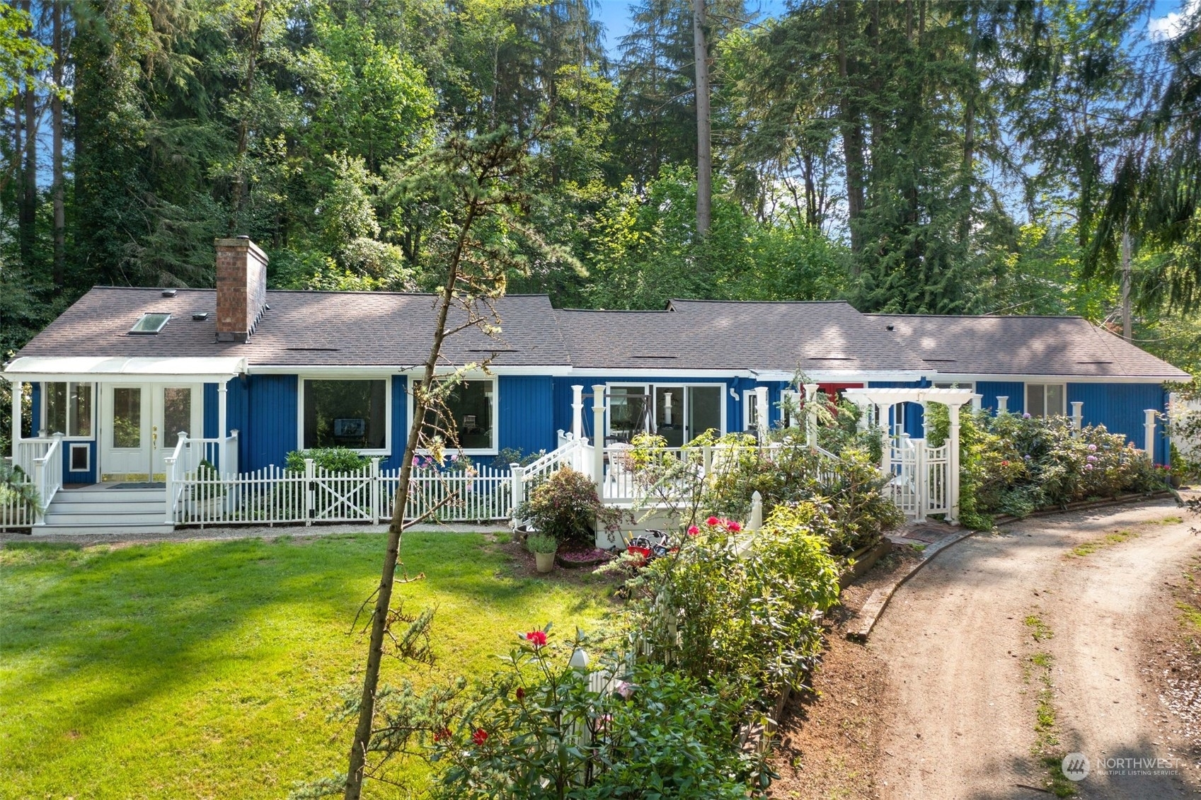 Property Photo:  21533 NE Woodinville Duvall Road  WA 98077 