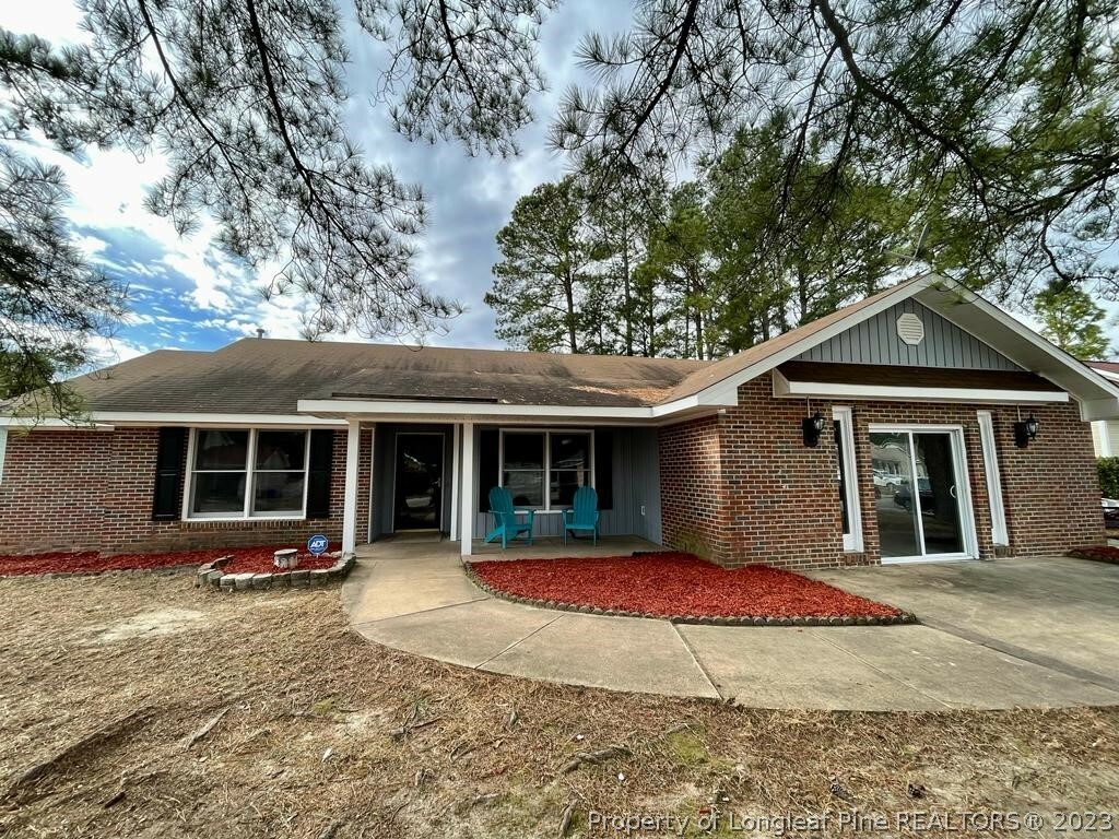 Property Photo:  924 Flintwood Drive  NC 28314 