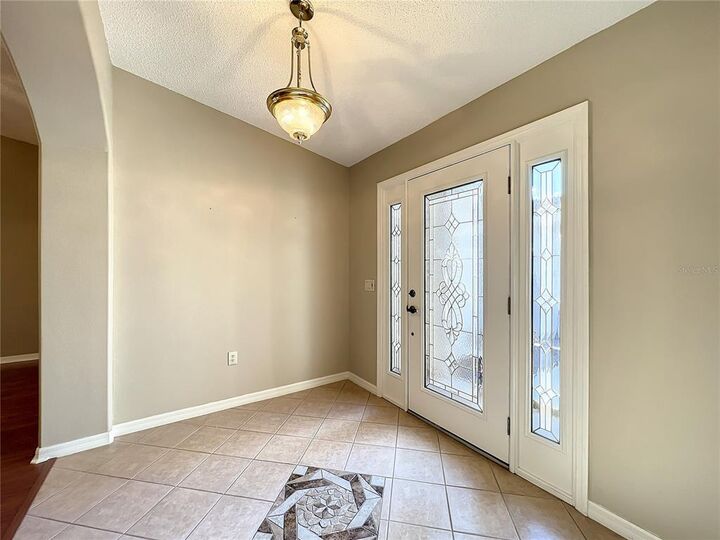 Property Photo: 1055 Meadowbend Drive FL 34748