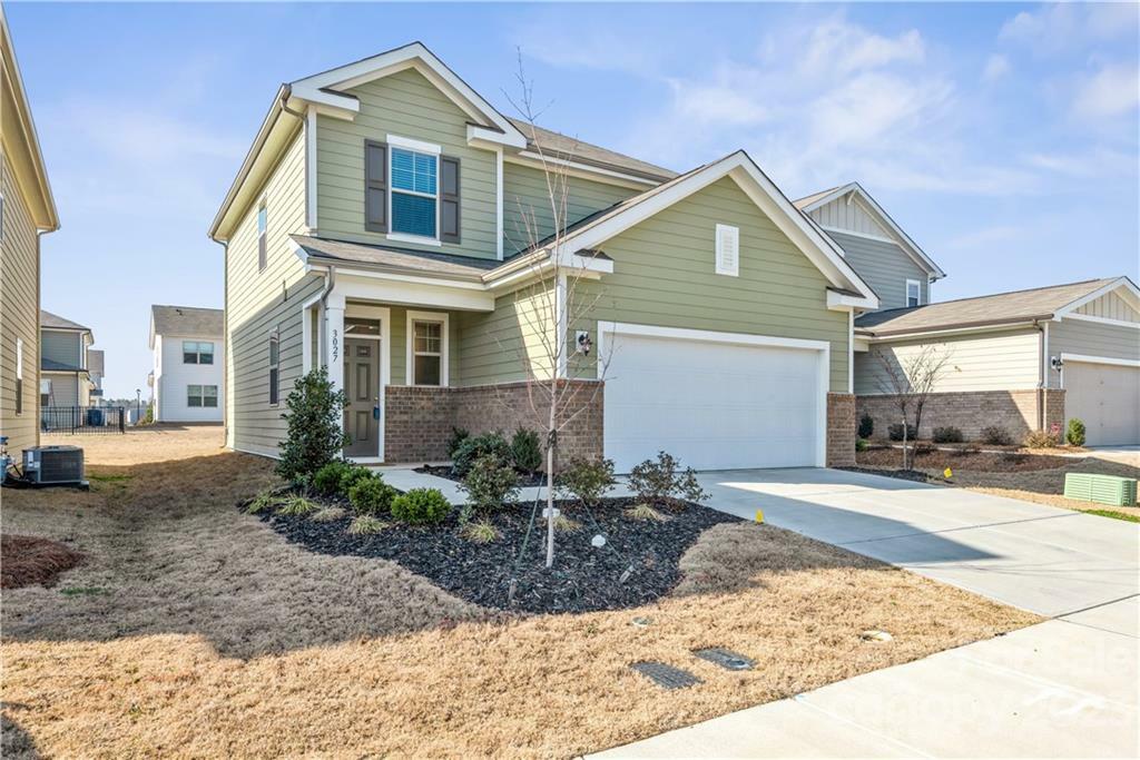 Property Photo: 3027 Weddington Pointe Drive NC 28110