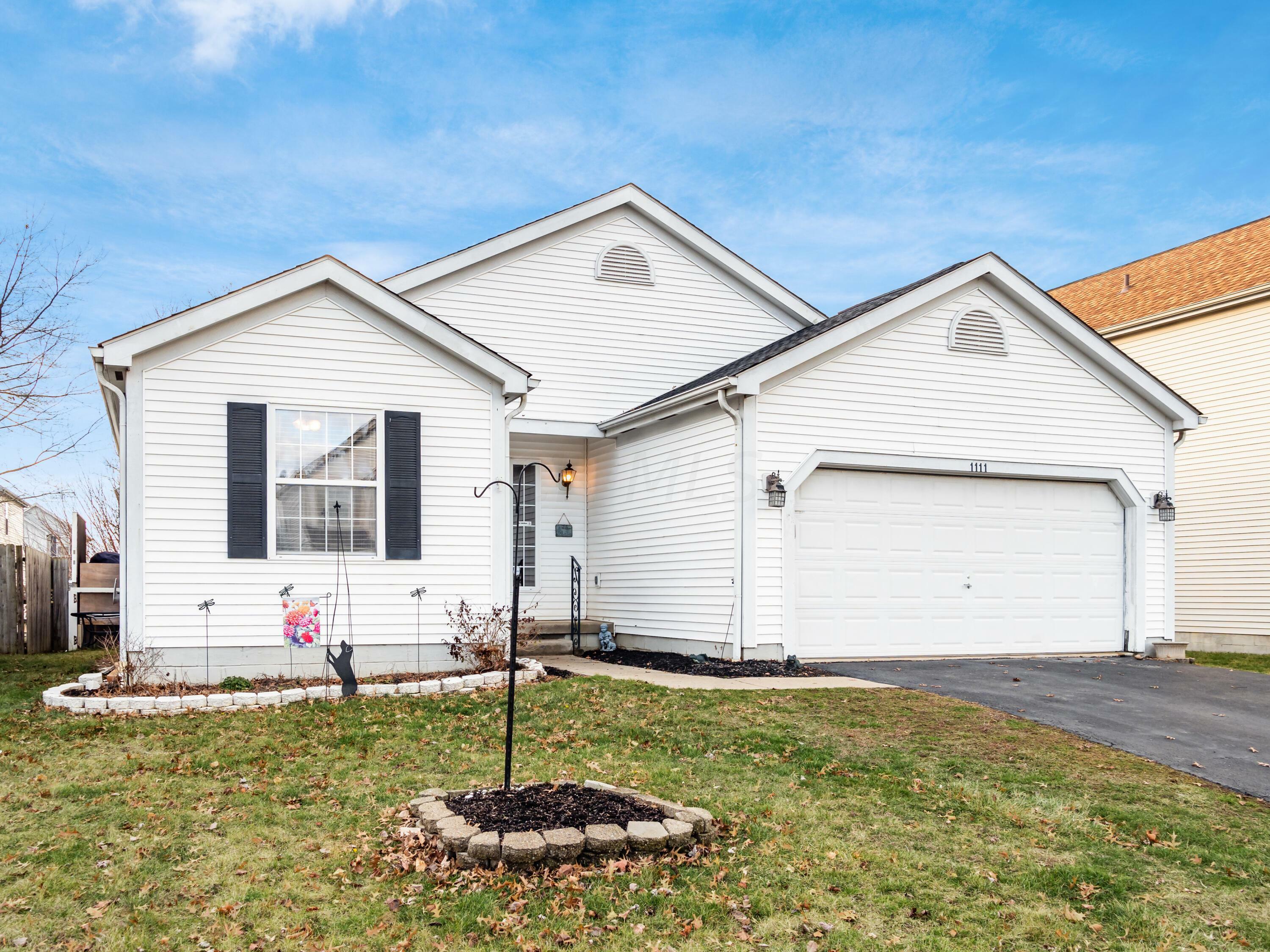 Property Photo:  1111 Greeley Drive  OH 43119 