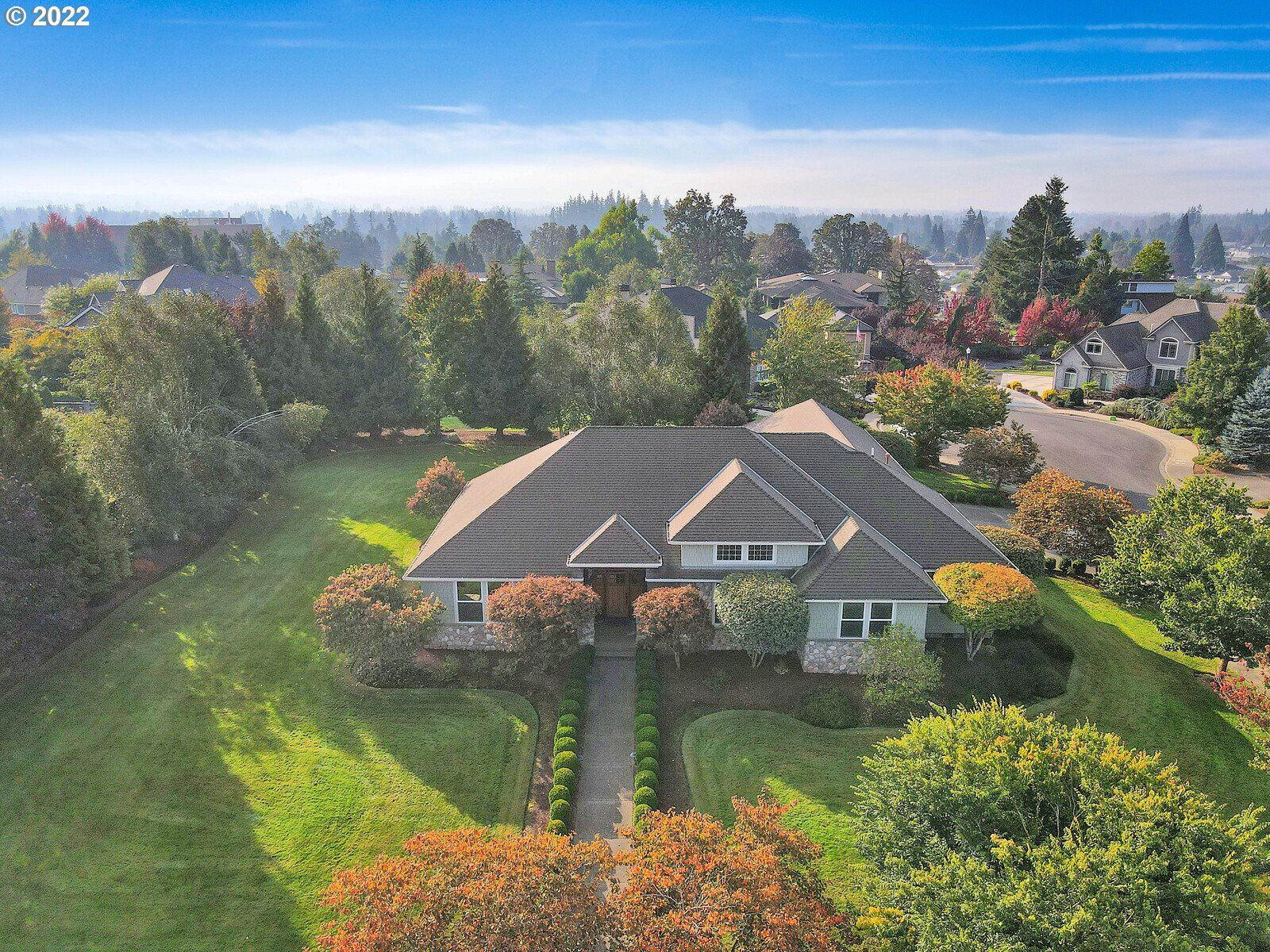 Property Photo:  1680 Mountain Dr  OR 97383 