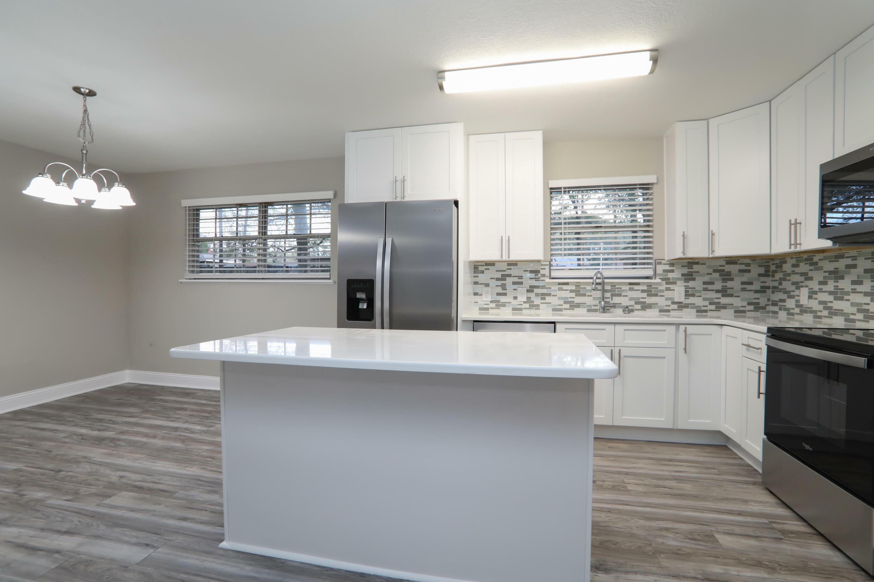Property Photo: 205 Grimes Avenue FL 32536