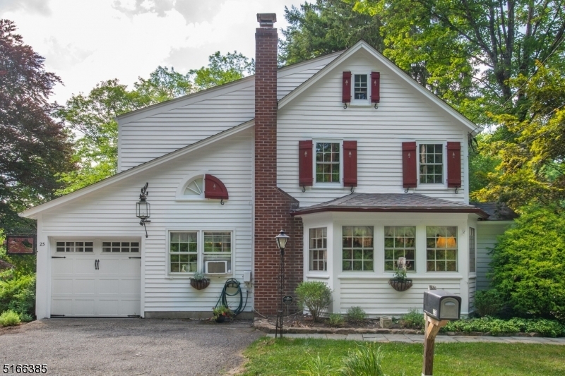 Property Photo: 23 Roxiticus Rd NJ 07945