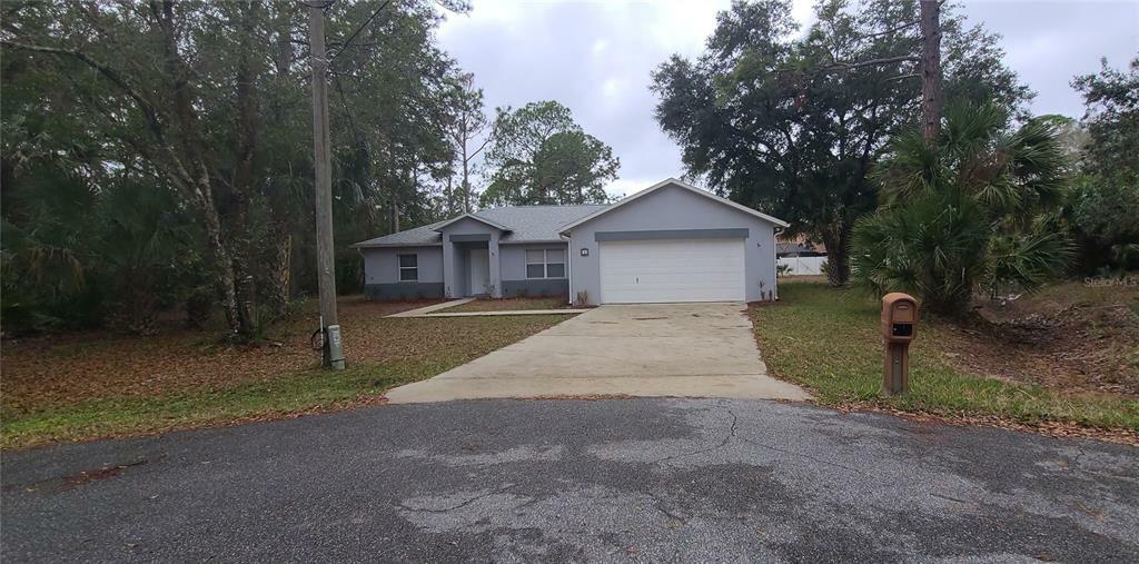 Property Photo:  6 White Rock Place  FL 32164 