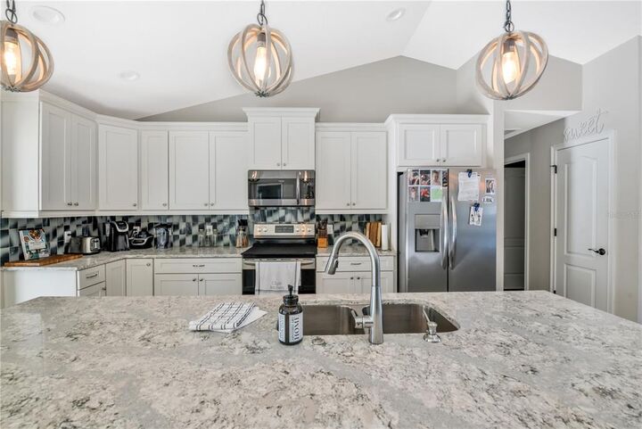 Property Photo:  1684 N Wembley Drive  FL 34429 