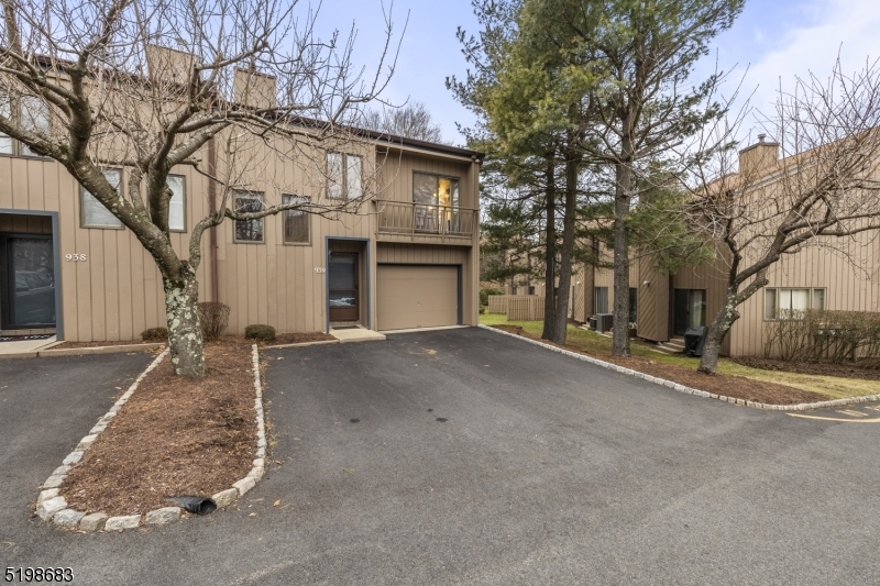 Property Photo: 939 Stephanie Dr NJ 07006