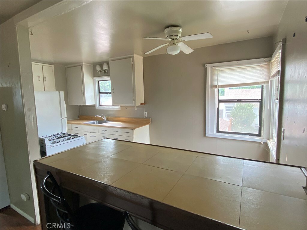 Property Photo:  1124 1124 1/2 Warner Street A&Ampb  CA 95926 