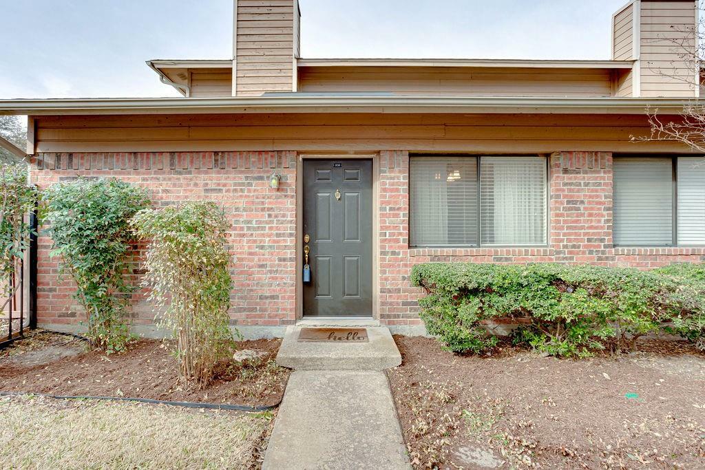 Property Photo:  5735 Cedar Creek Drive  TX 76109 