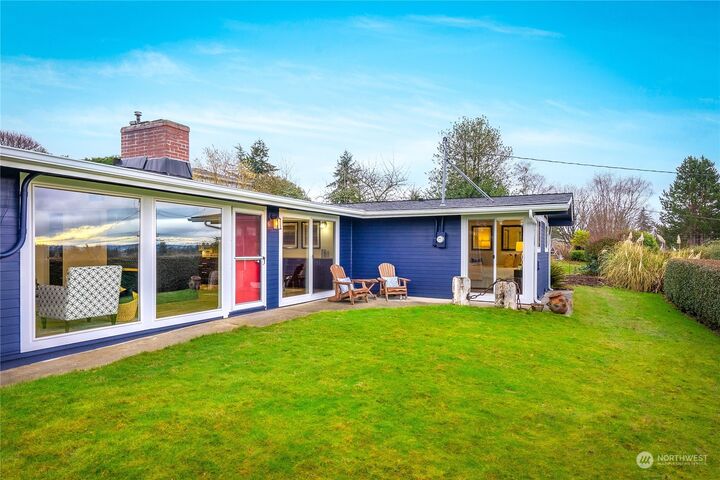 Property Photo: 23006 Thunderbird Drive S WA 98198