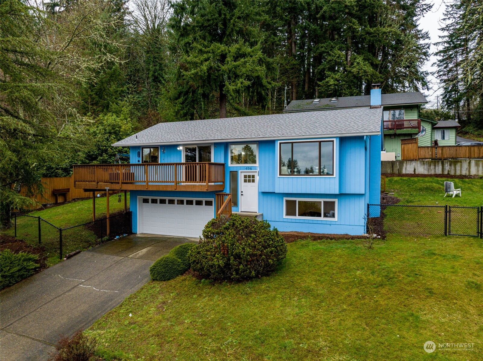 Property Photo:  496  Apple Lane  WA 98626 